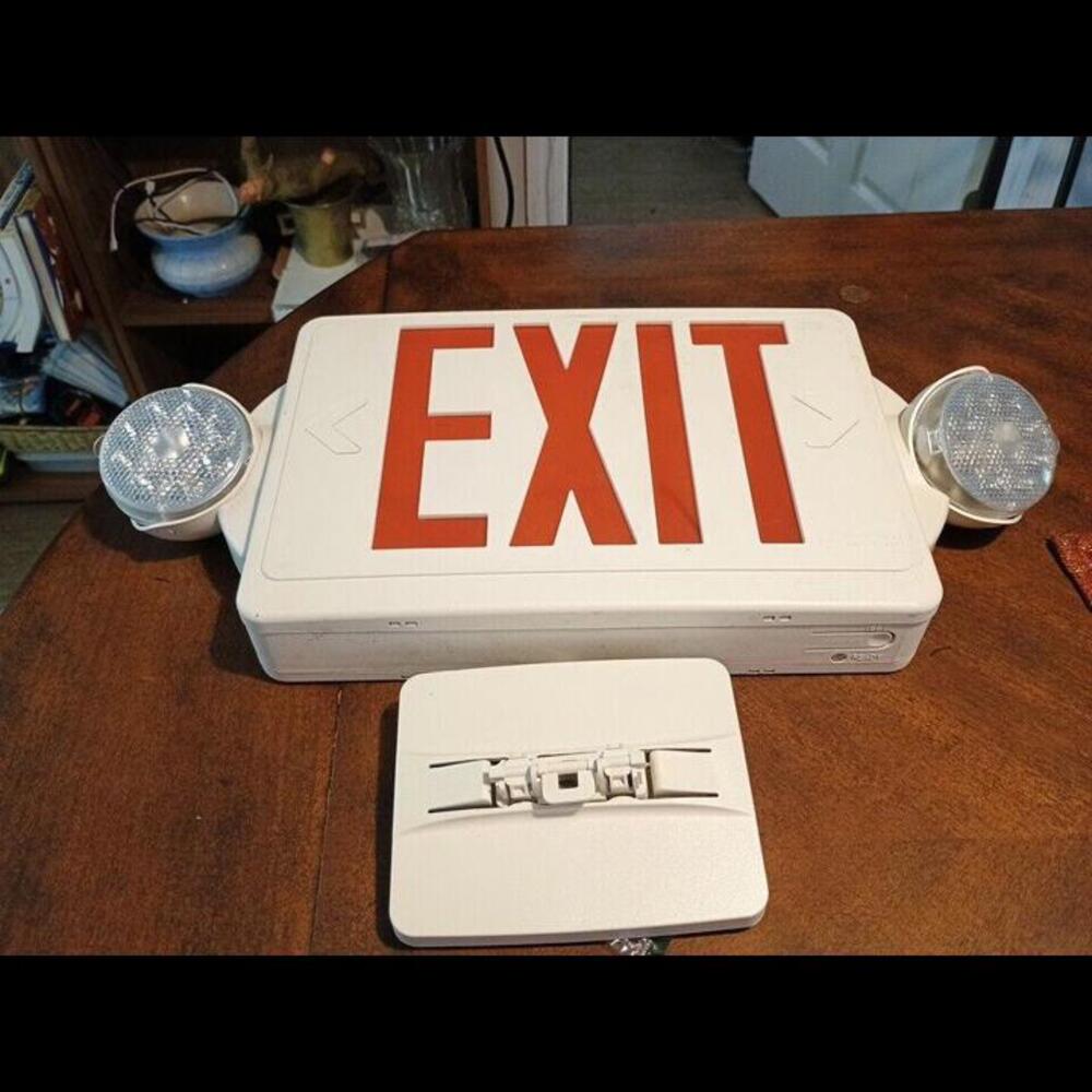 Lithonia Lighting R M6 ECC LED Emergency Exit Sign T20 Compliant Untested